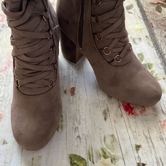 NWOT Nature Breeze Taupe Suede Over-the-Knee Boots Size 7 - Picture 6 of 16